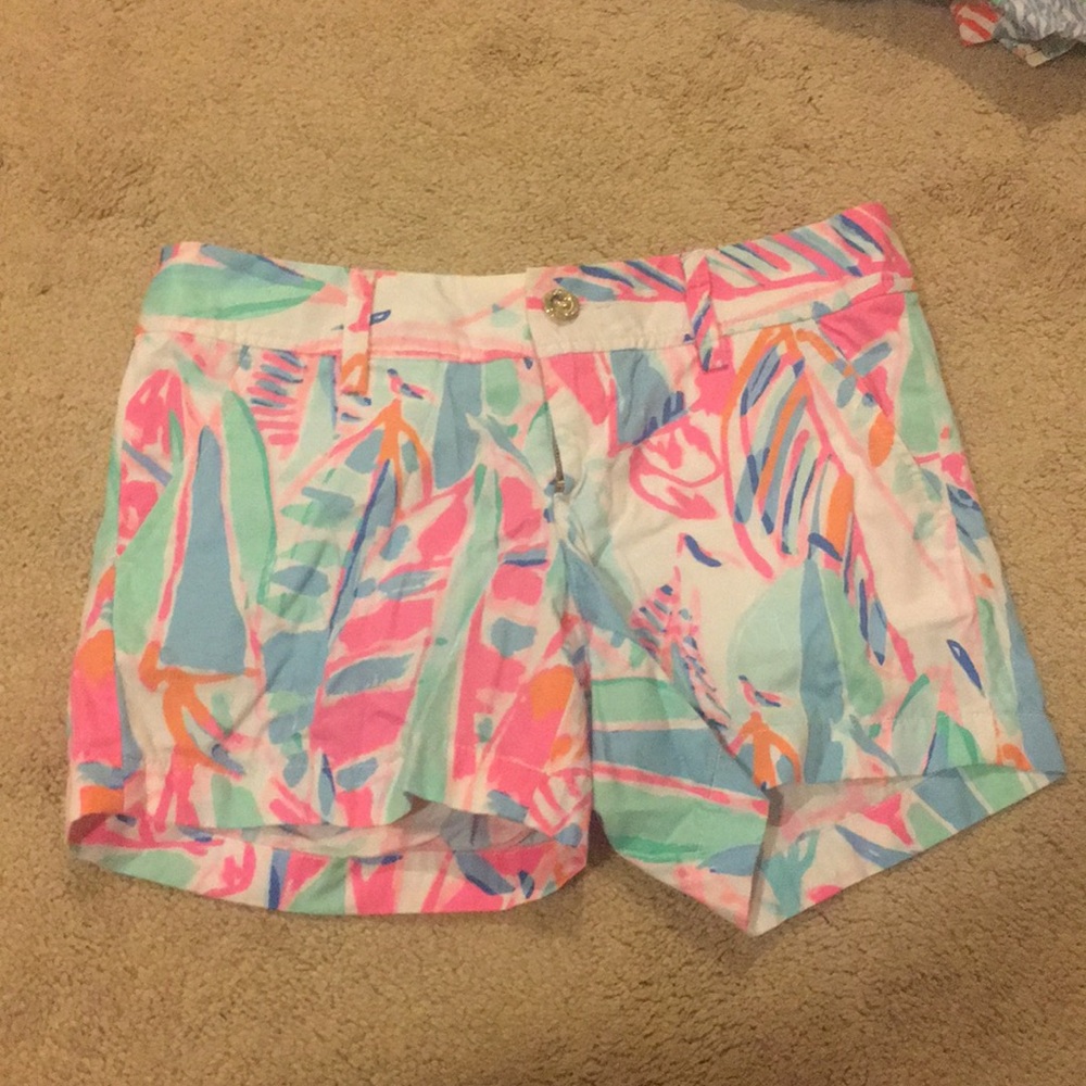 Lilly Pulitzer Callahan shorts size 2
